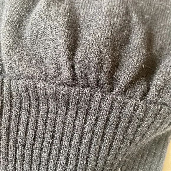 United Colors of Benetton, unique knit wool crop pants, black, 3/4 Vintage 90‘s - Picture 12 of 12